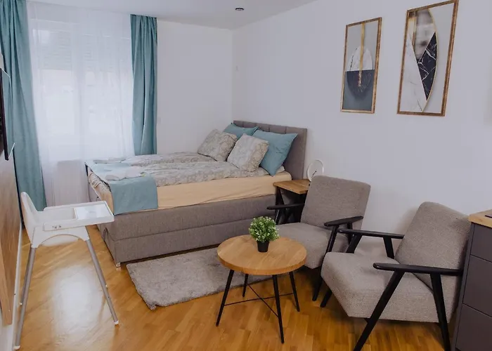 Sunshine - Апартаменты *