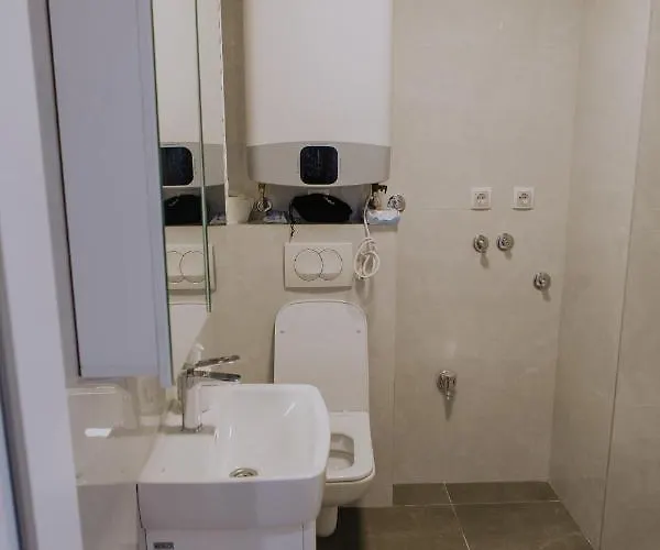 Апартаменты Sunshine - *