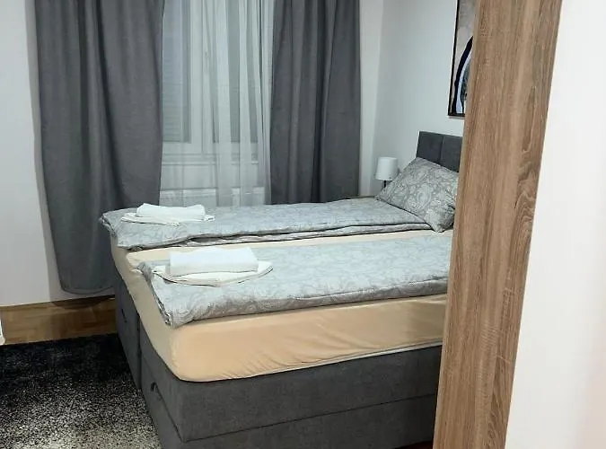 Апартаменты Sunshine - *